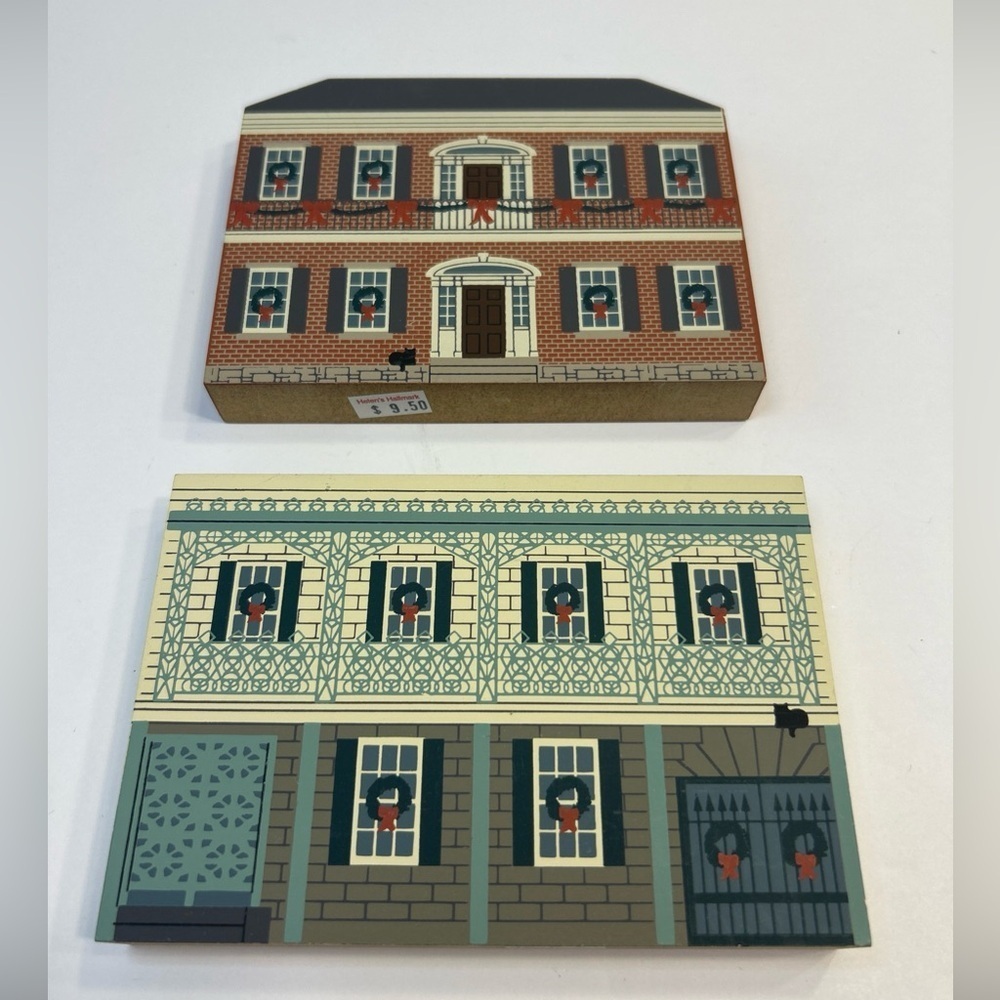 Lot of 2 The Cats Meow New Orleans Christmas Series 1994 Shelf Sitter Houses